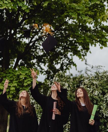 Купить диплом института в Шадринске