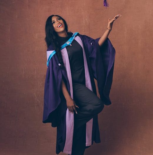 Купить диплом в Москве с занесением в реестр быстро